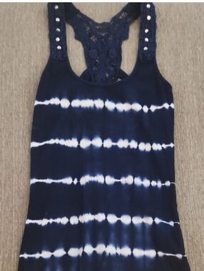 VENUS Navy Blue and White Tie-Dye Lace-Back Tank Top